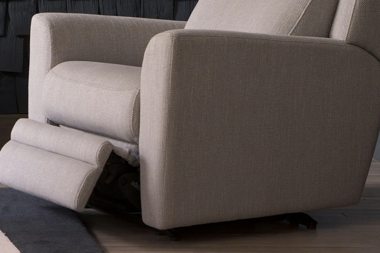 PK Dakota FI1.Jpg C3eff